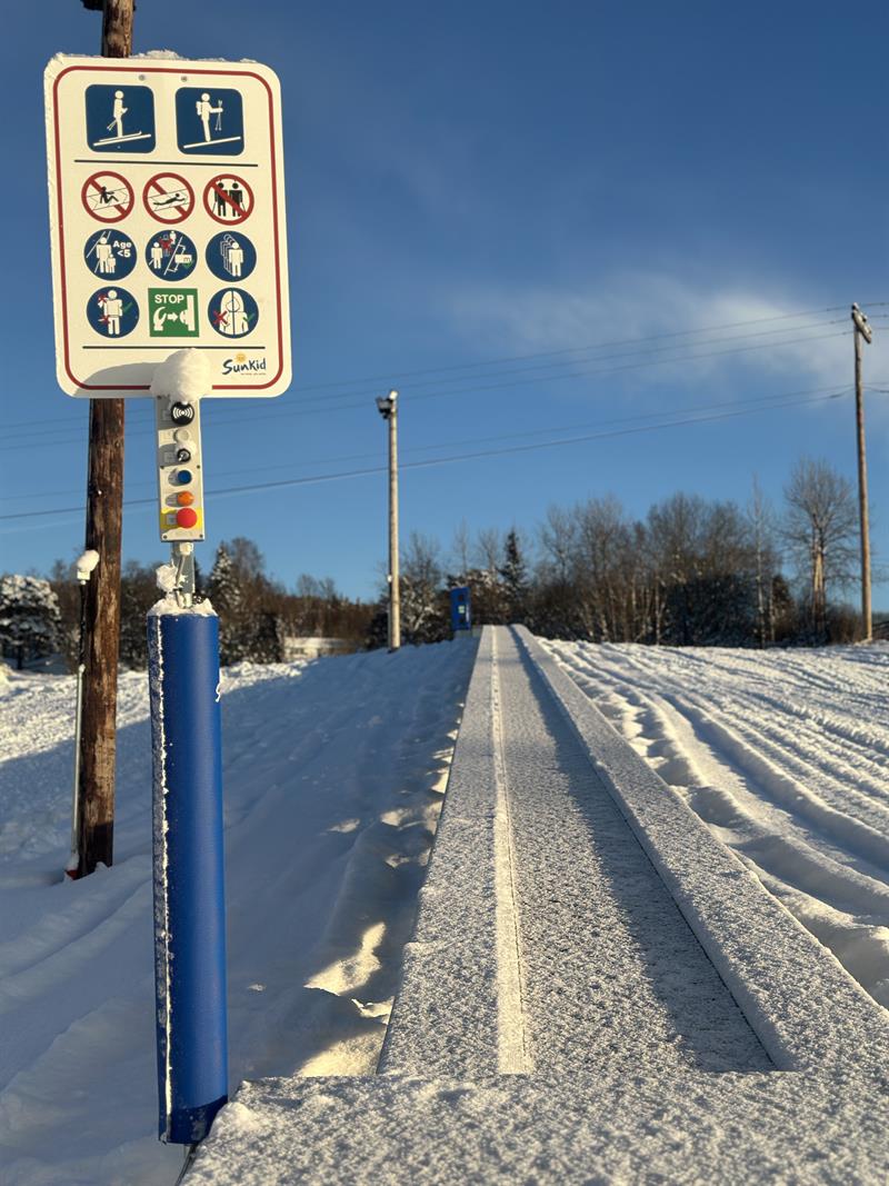 Plakat Kom til ditt lokale alpinanlegg