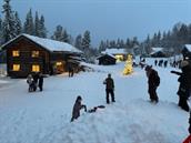 Jolemarknad på Telemarkstunet og Raulandsakademiet