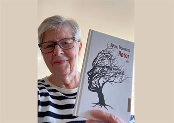 Lyrisk matiné med forfatter Aslaug Tideman på Eigersund Folkebibliotek