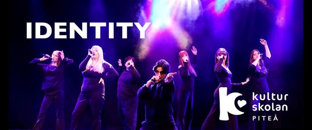 Artistföreställningen IDENTITY