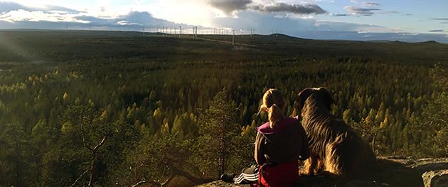 Utsikten fascinerar stor, liten och fyrbenta, Ann-Sofie Bohman