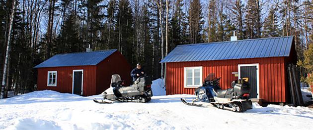 Vargöstugorna med skotrar på besök, Piteå kommun