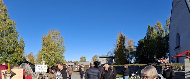 Marknadsdag i Öjebyn