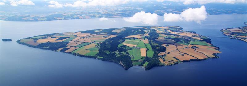Plakat HHT Onsdagsgruppa: Rundtur på Helgøya