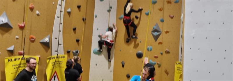 Plakat Inneklatring i samarbeid med HHT fjellsport