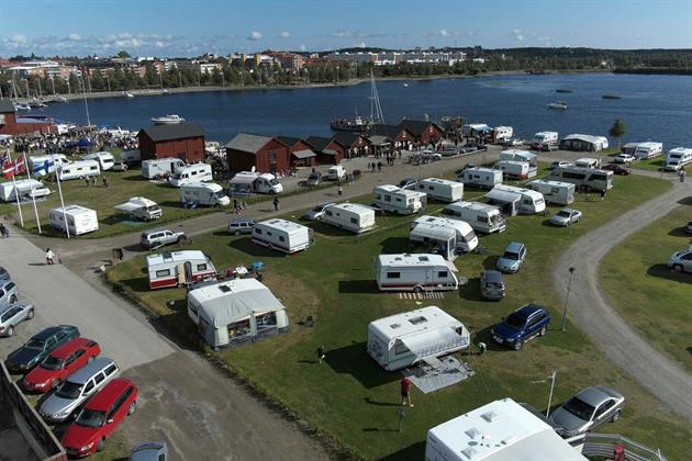Campingen, Västra Kajen