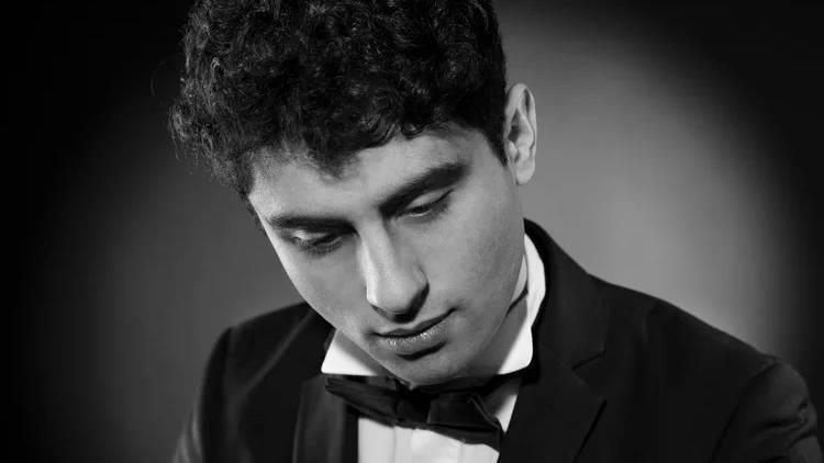 Plakat Med røtter i øst og vest