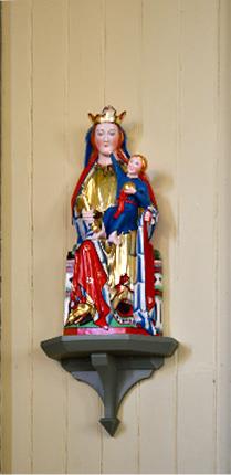 Vi skal mellom anna sjå på madonnafiguren frå Tveit stavkyrkje