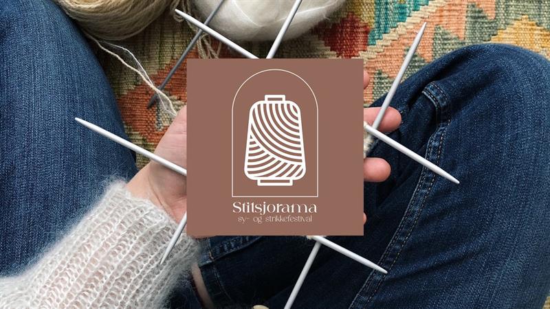 Plakat Stitsjorama sy- og strikkefestival 2026