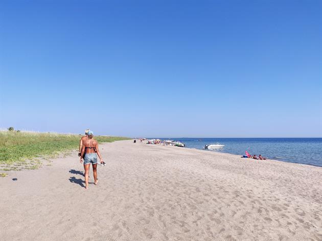 Stenskär Strand, Tone Brunes
