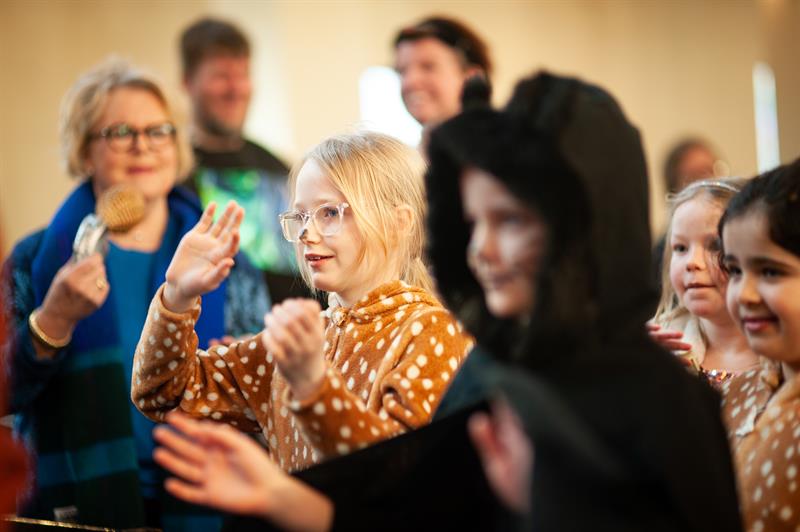 Plakat Karnevalsverksted - familietorsdag