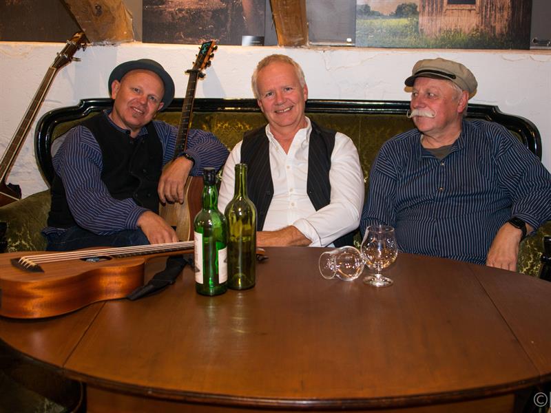 Plakat Lasskjørerkro med Eau de Vill