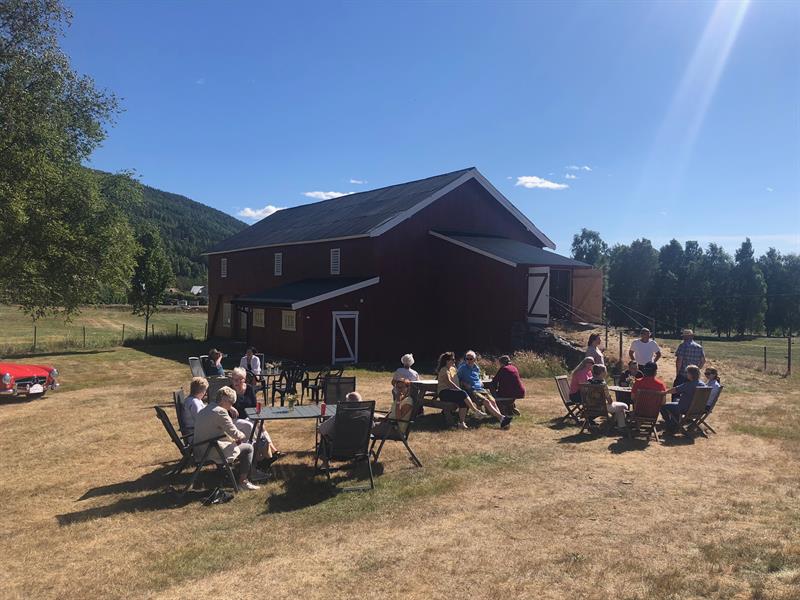 Kafé på tunet før konserten