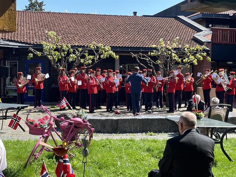 Plakat Hamar ungdomskorps spiller ved Prestrudsenteret