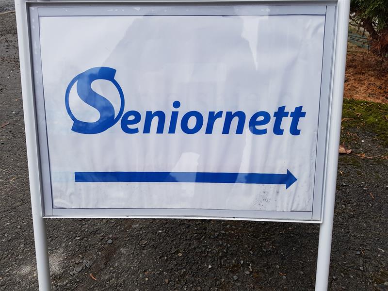 Plakat Drop-in datahjelp på Østgård