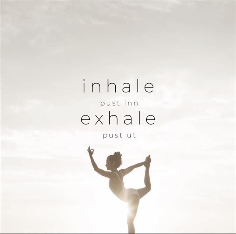 Plakat Yoga i Kirkestua