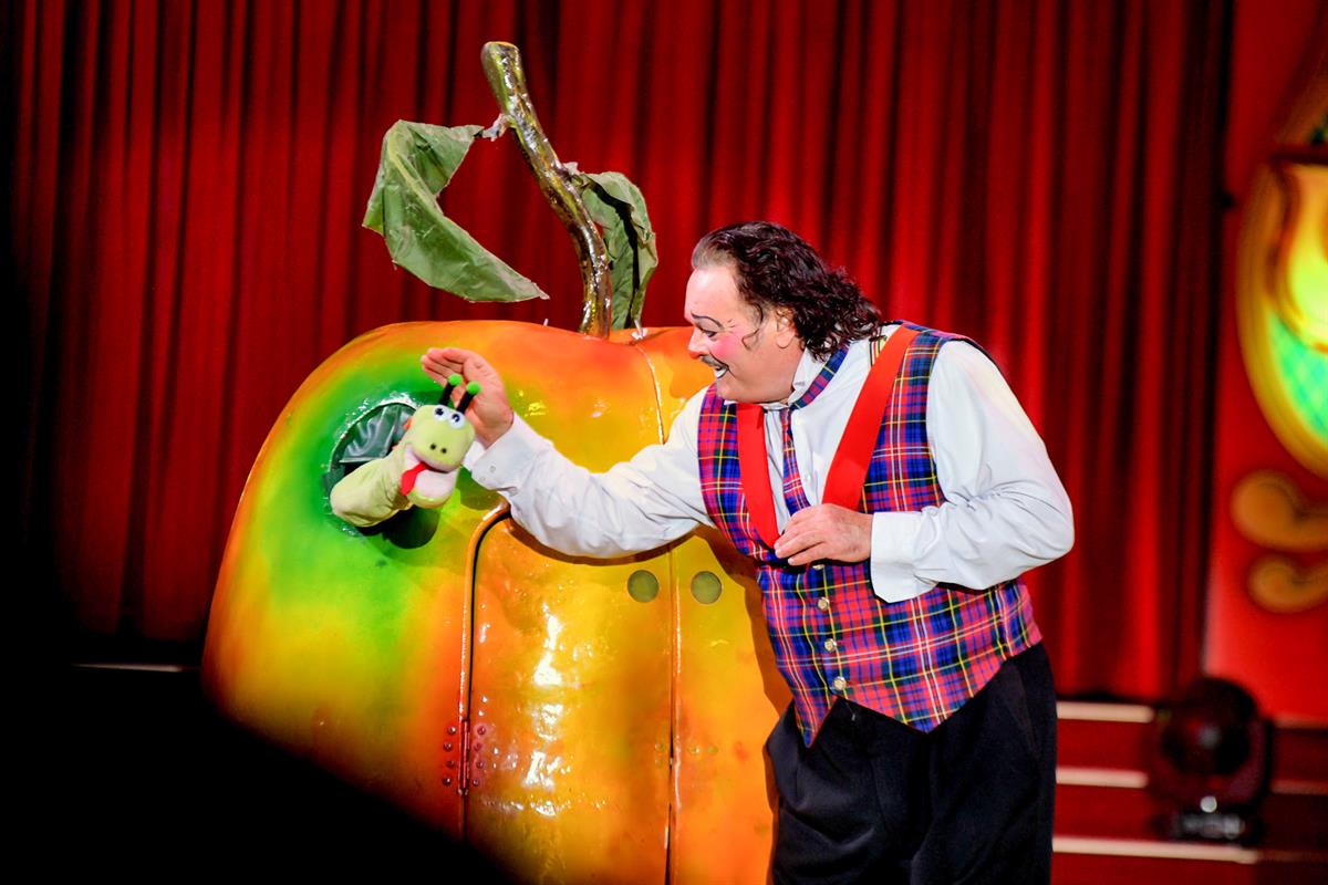 Cirkus Arnardo i Hønefoss