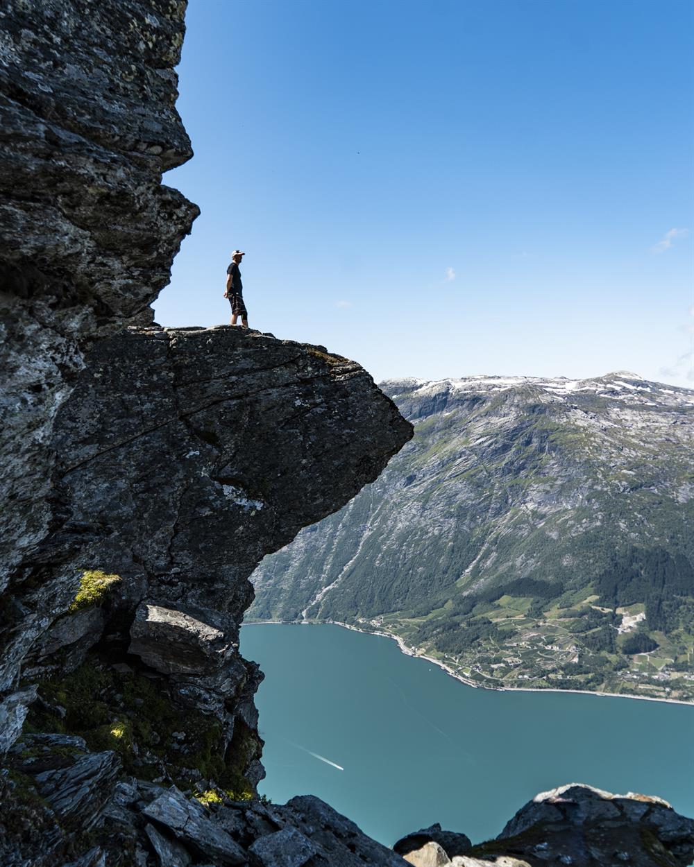 Hardanger Dronningstien - H.M. Dronning Sonjas panoramatur