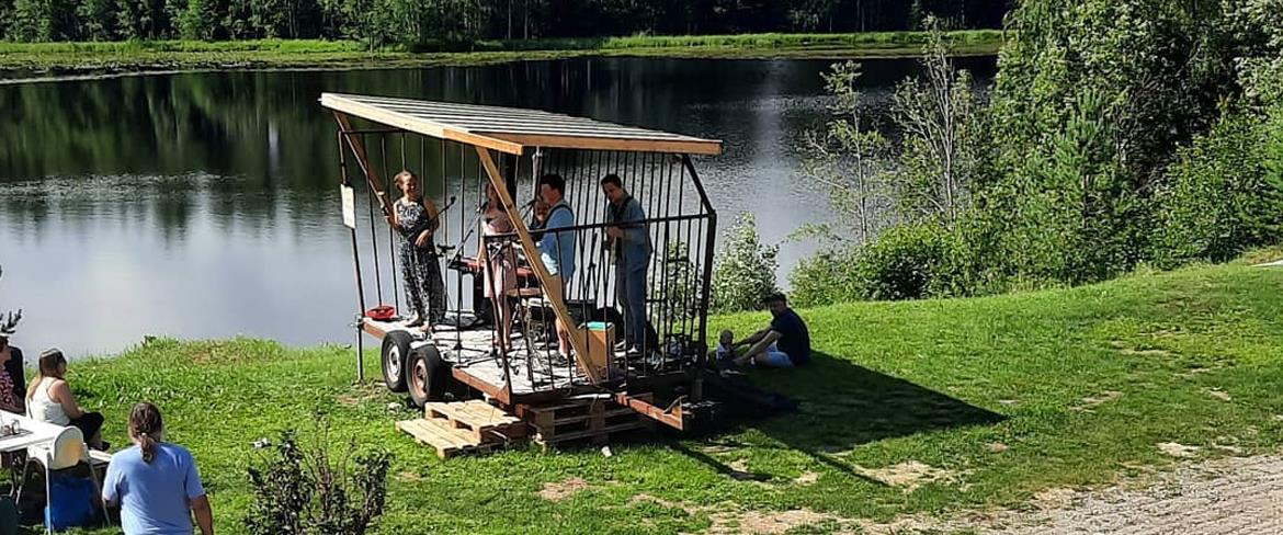 Musikcafé hos AlterHedens gårdsbutik