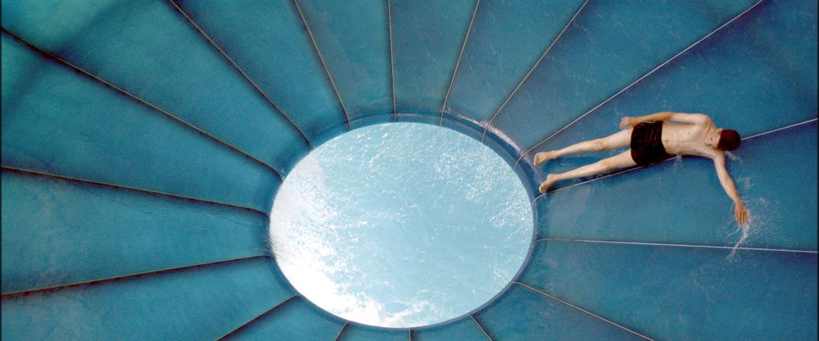 Spacebowl water slide