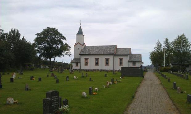 Løvøy Kirche