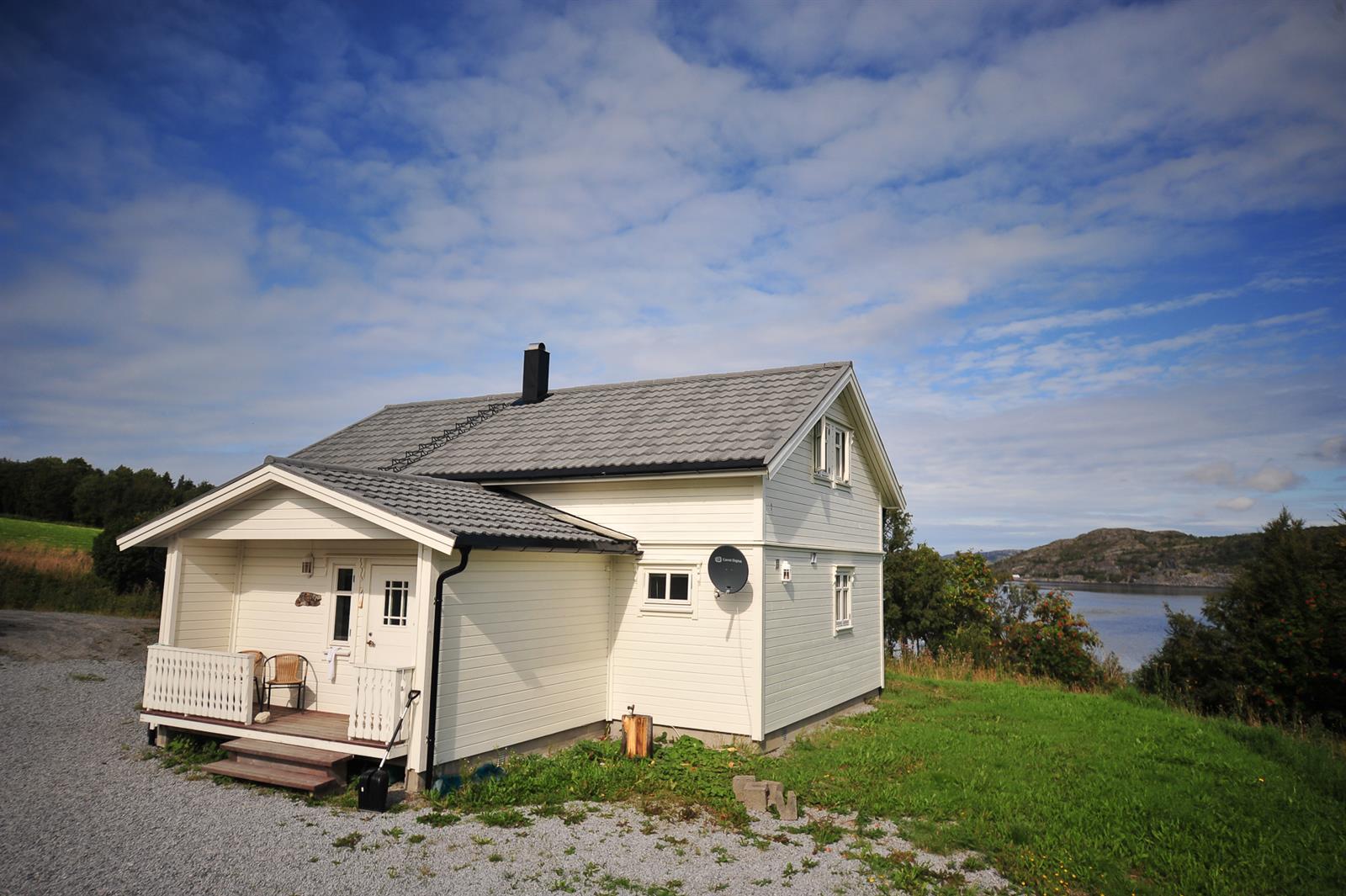 Guest house in Lauvsnes