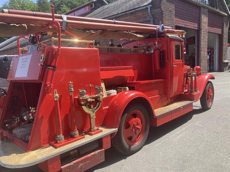 Flekkefjord's historic fire engines - Vintage firetrucks
