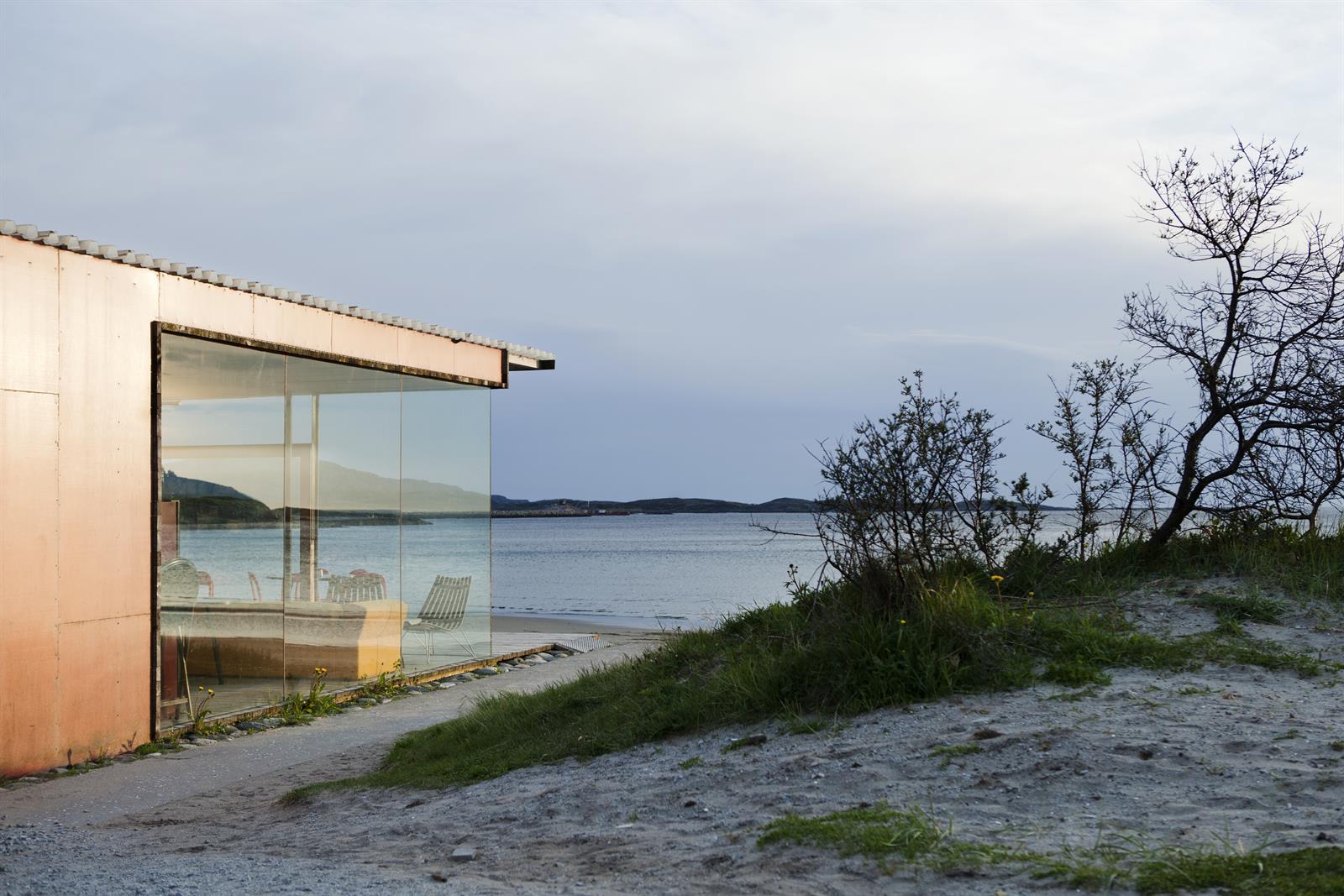 Strandbaren, Stokkøya Strandhotell