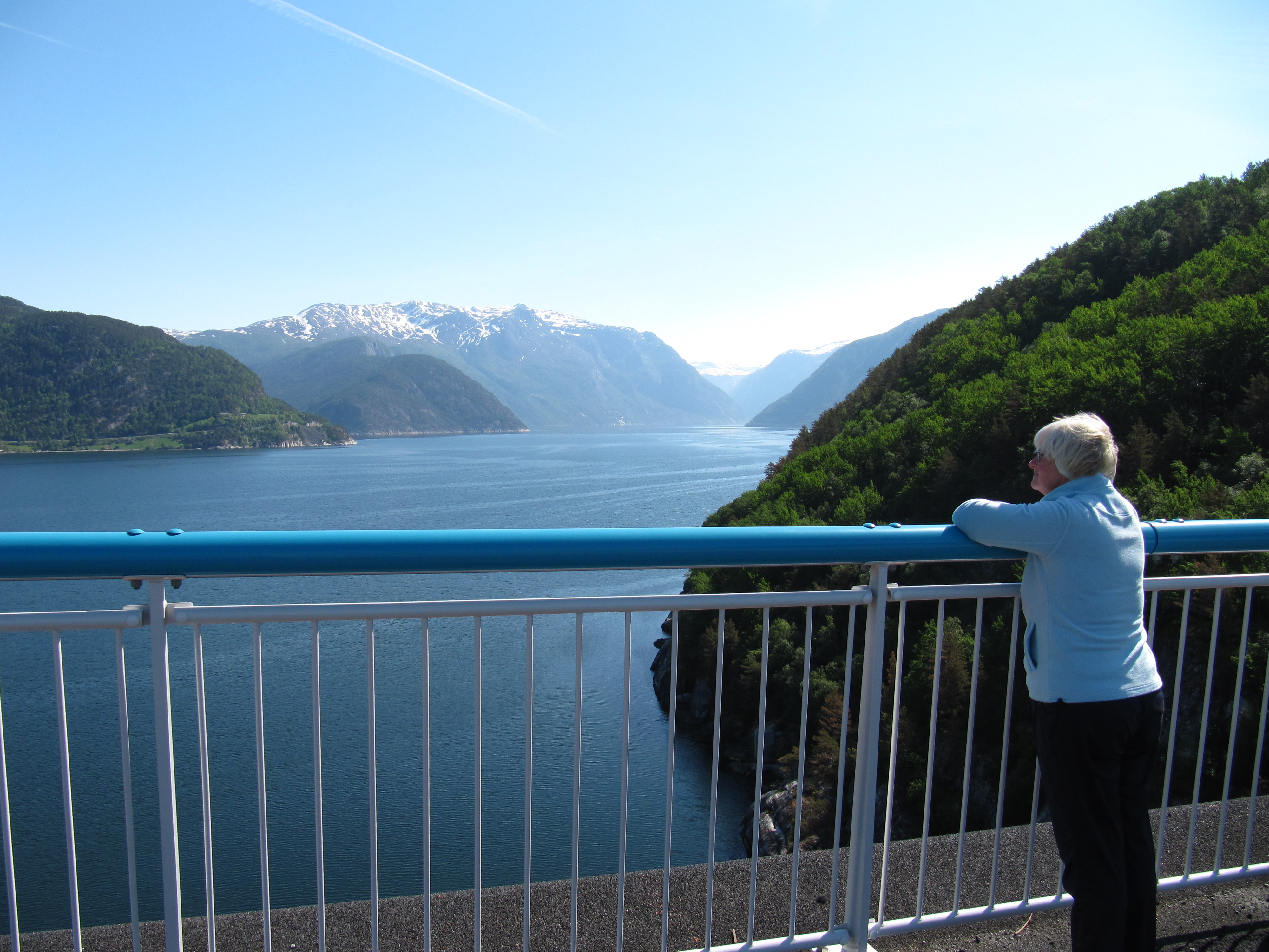 Hardangerbrücke: Wander- und Radweg