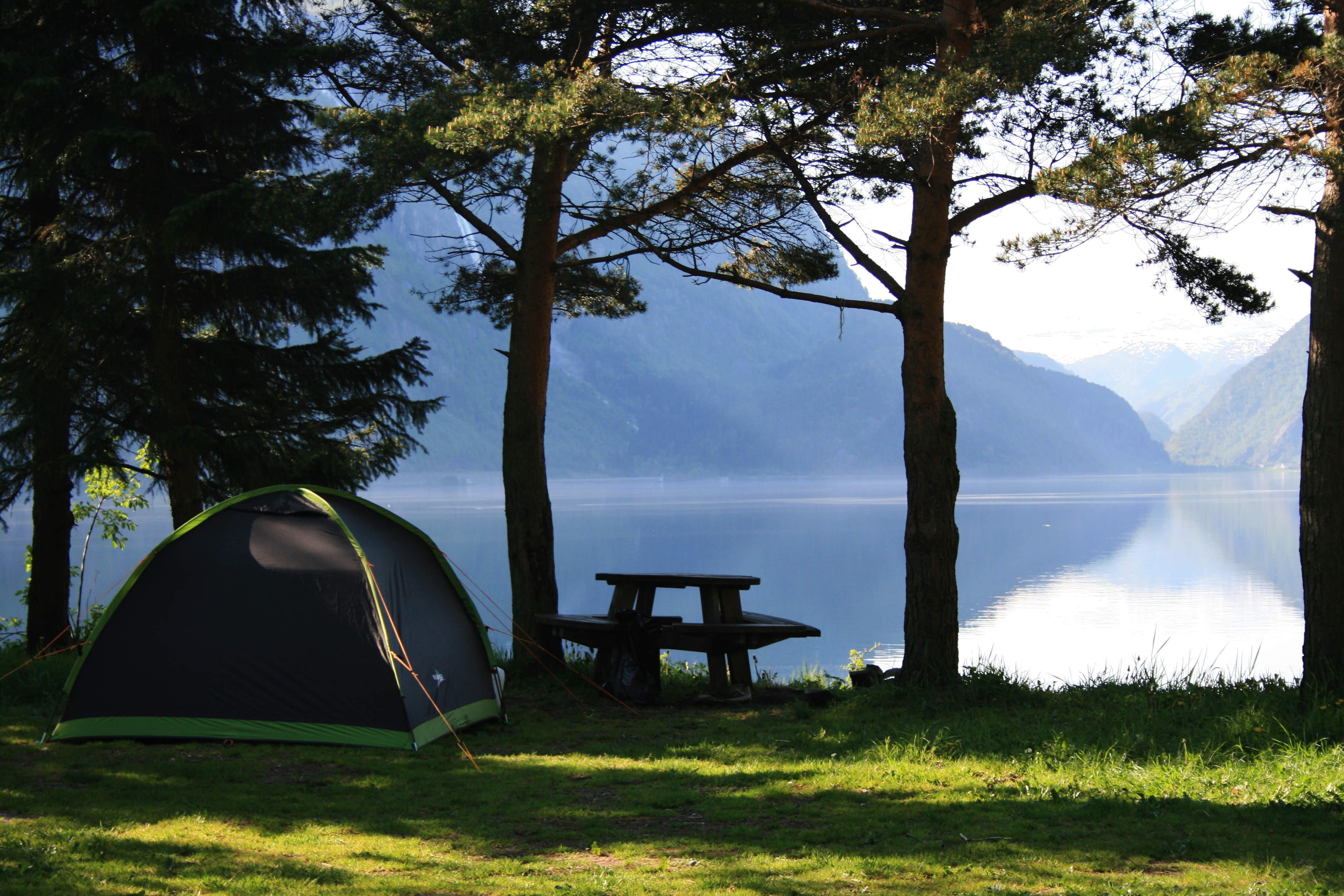 Trolltunga Camping