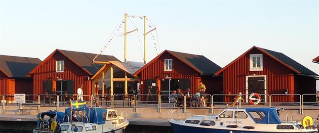 Västra kajen, Karin Lindstöm