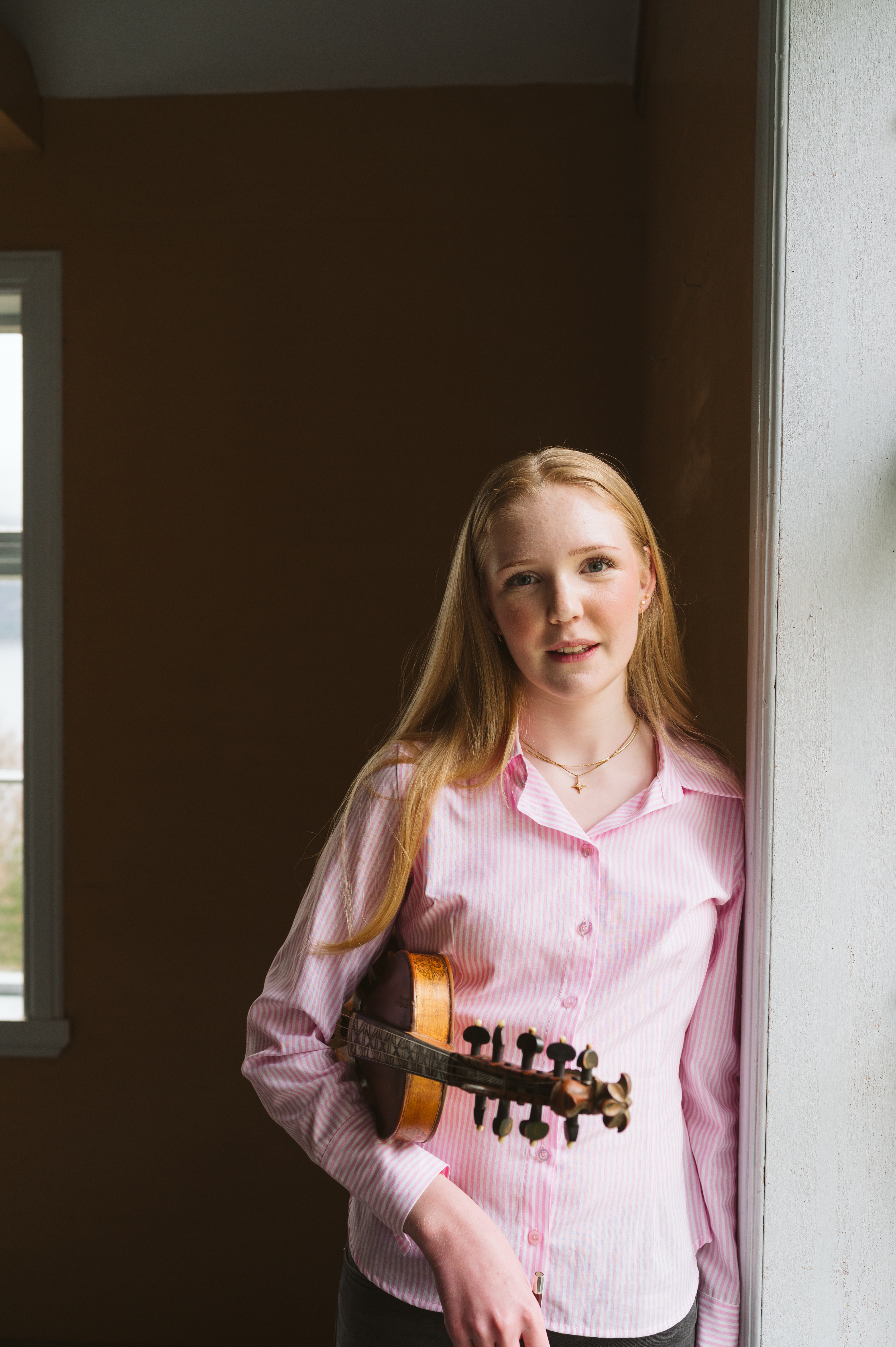 Solo folk music concerts at Skredhaugen in July
