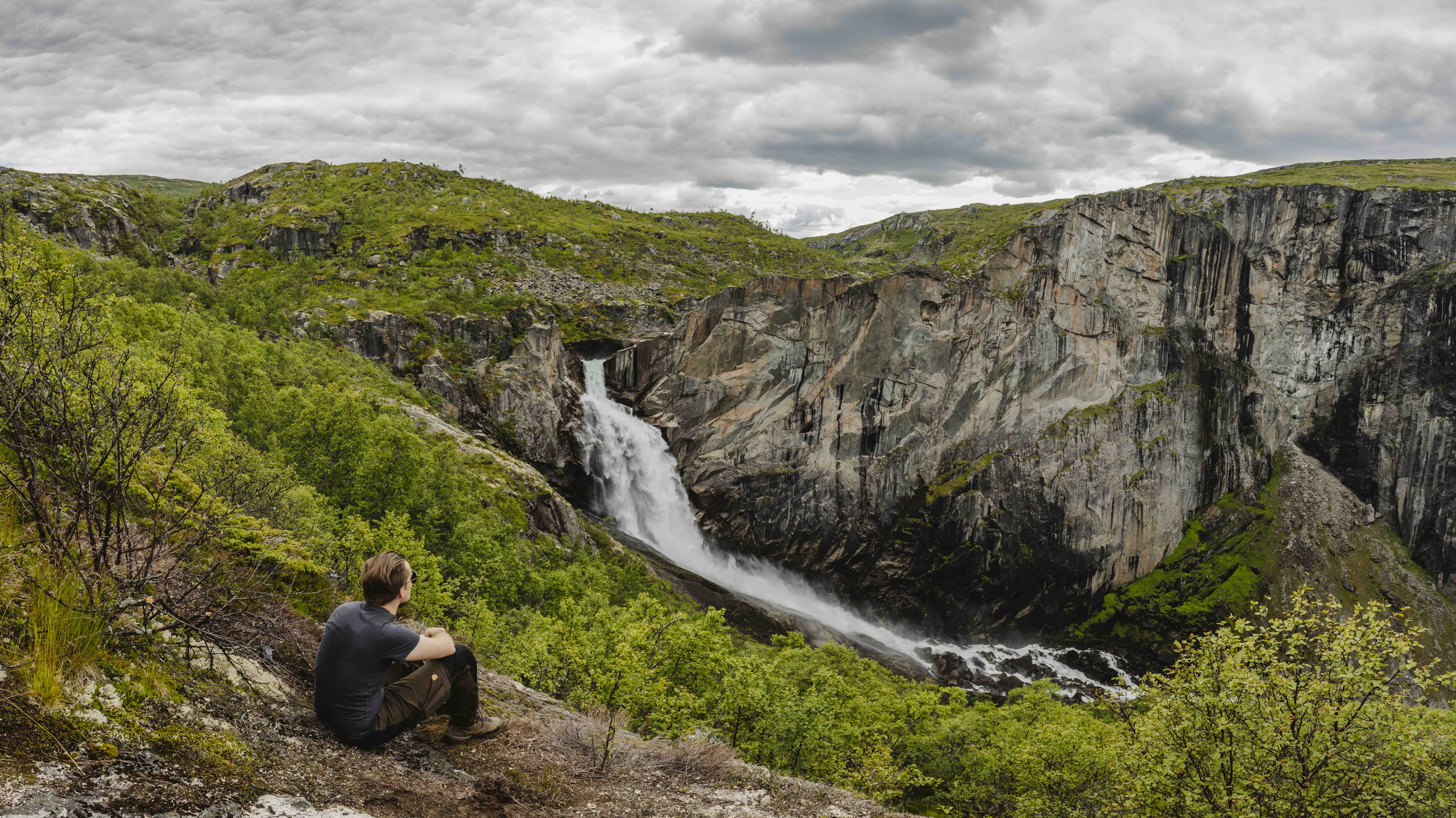 Valurfossen Waterfall