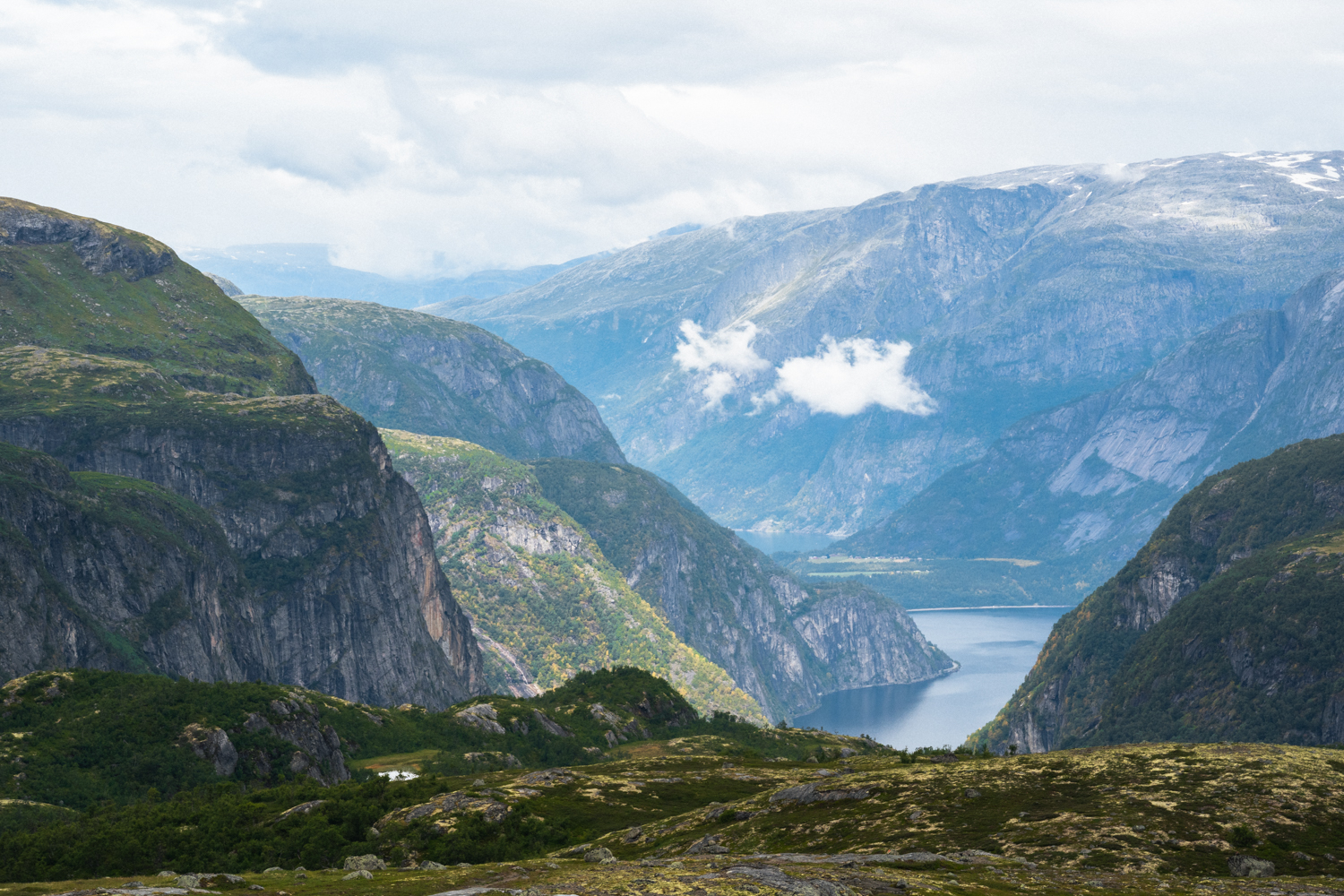 Rundtour von Hjølmaberget (4 Std)