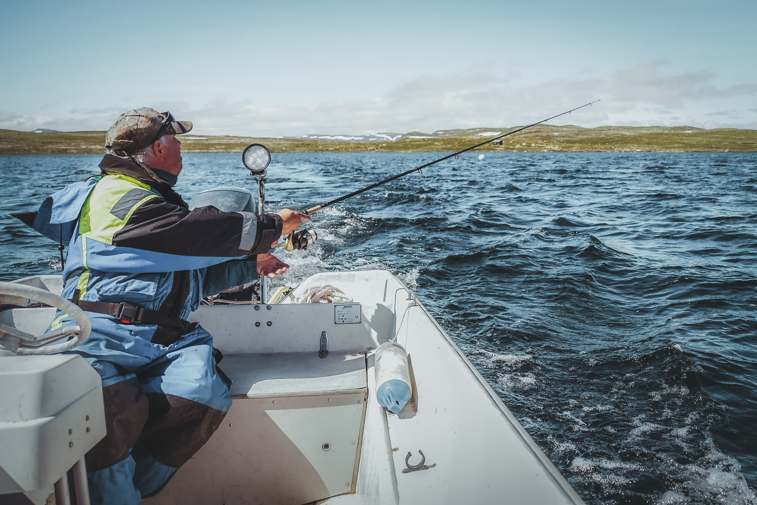 Fishing at the Hardangervidda with a guide