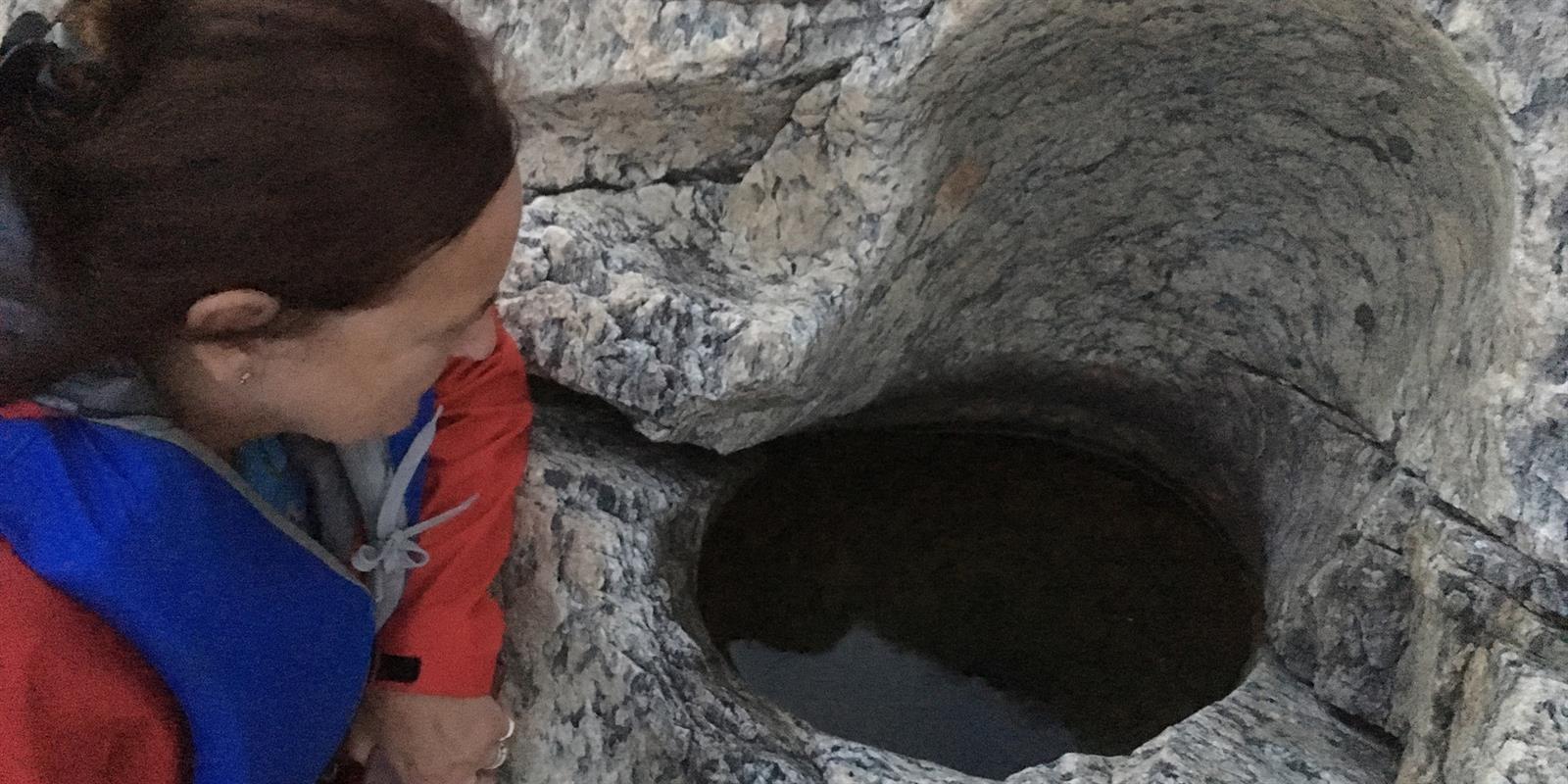 Guided walking tour to 10 000 year old giant potholes in Galtneset