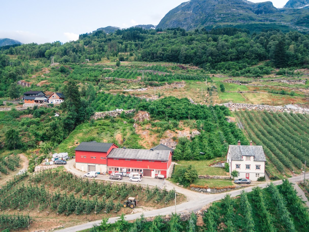 Edel Cider, Åkre Farm