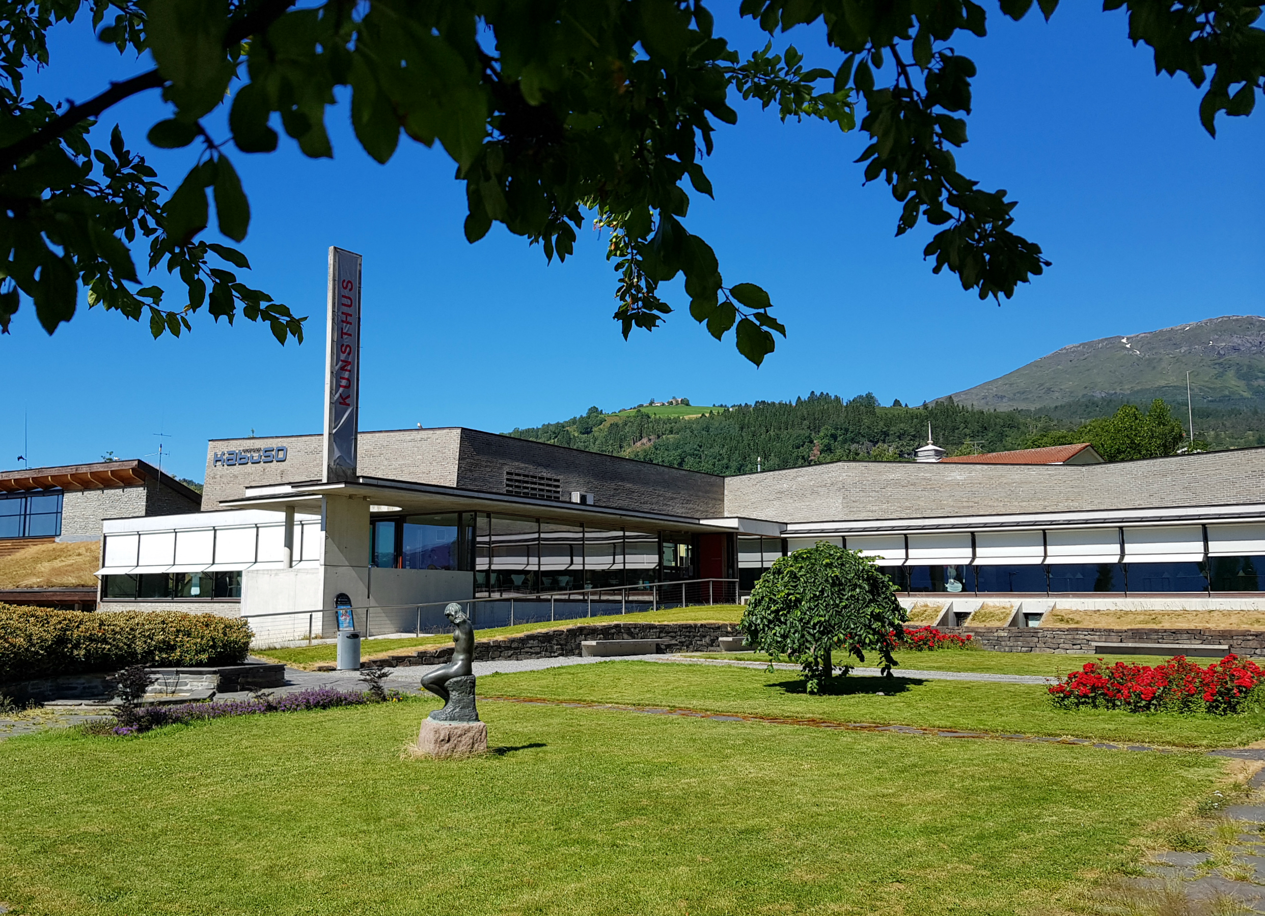 Kabuso Art Centre & Ingebrigt Vik Museum