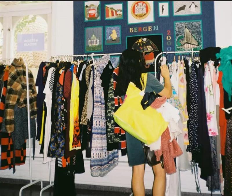 Ladies night with bubbles and clothing swap