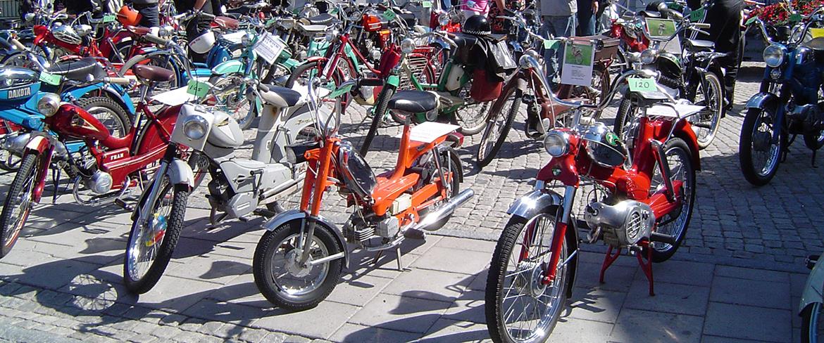 Moped utställning