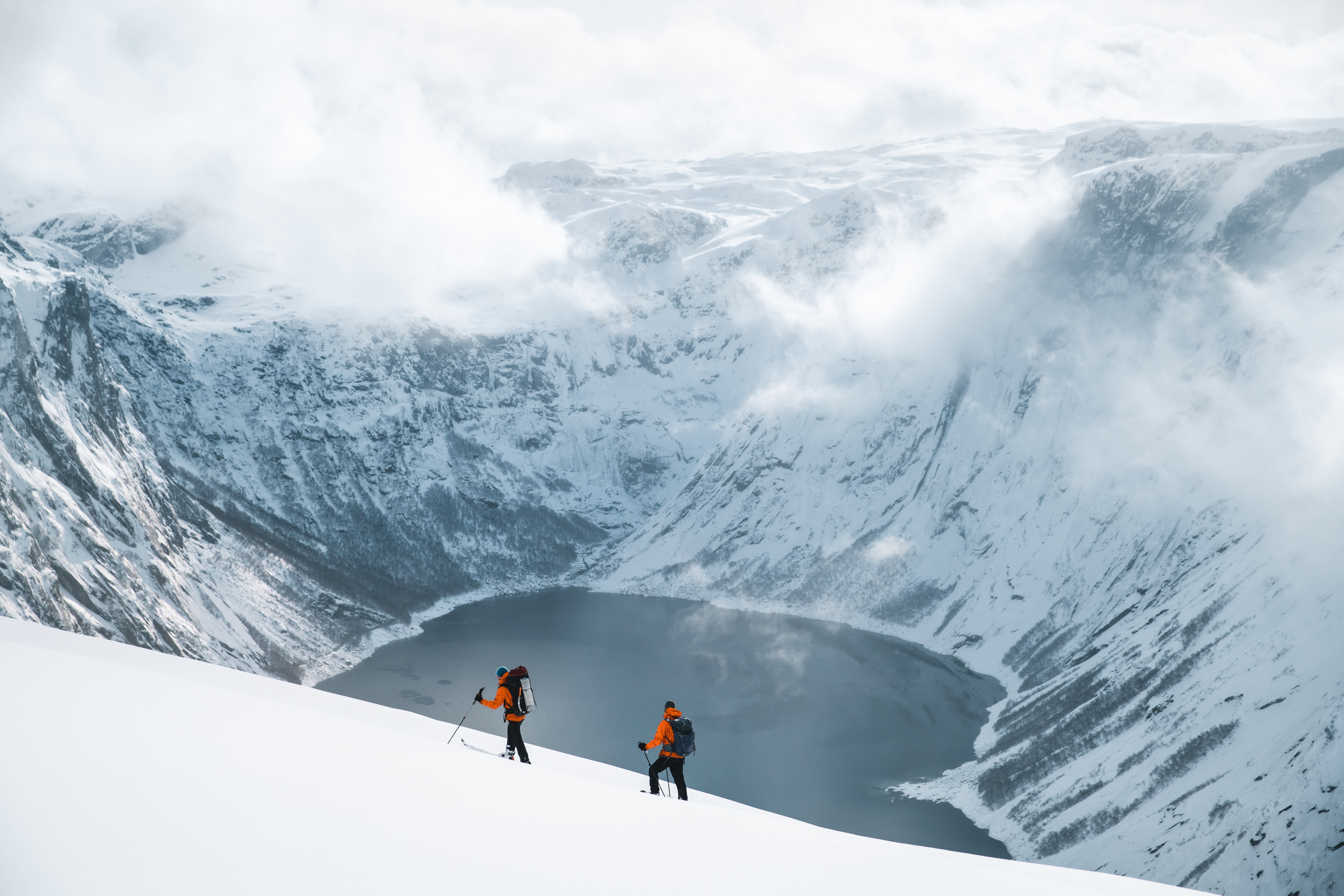 Ski touring in Hardanger - The panoramic paradise