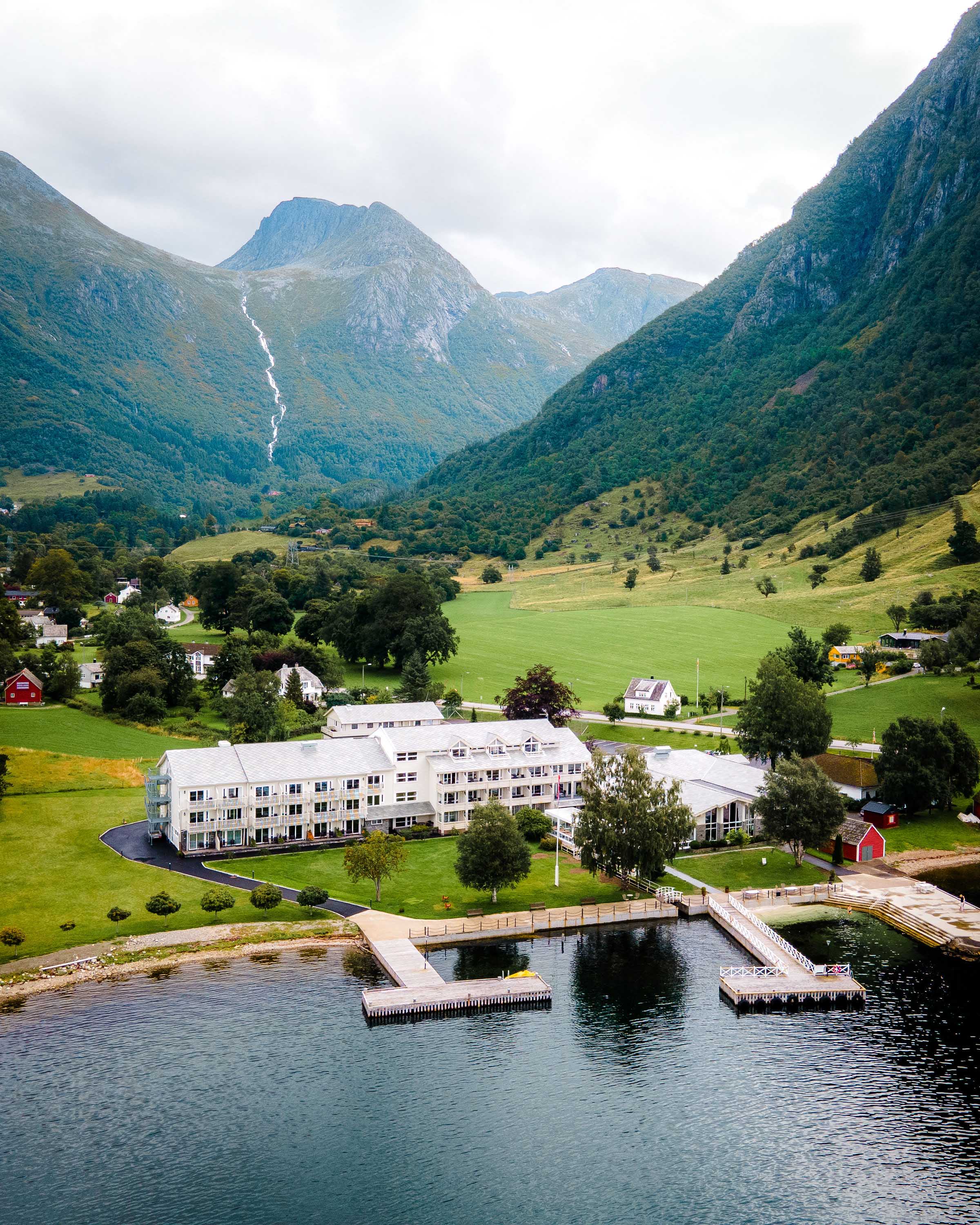 Rosendal Fjordhotel