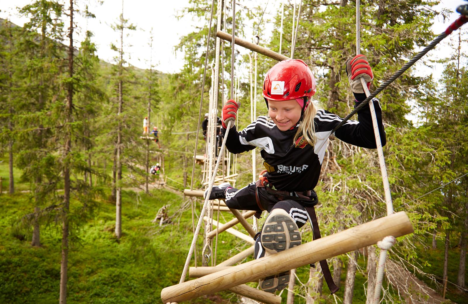 Rypetoppen Adventurepark - Norges råeste klatrepark