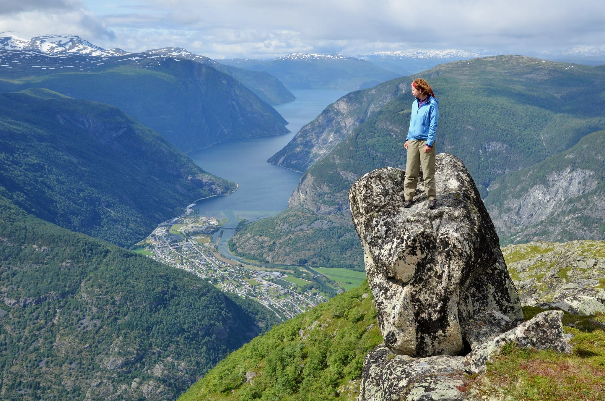 Tur til Torssteinen, Lærdal - Fjord Norway