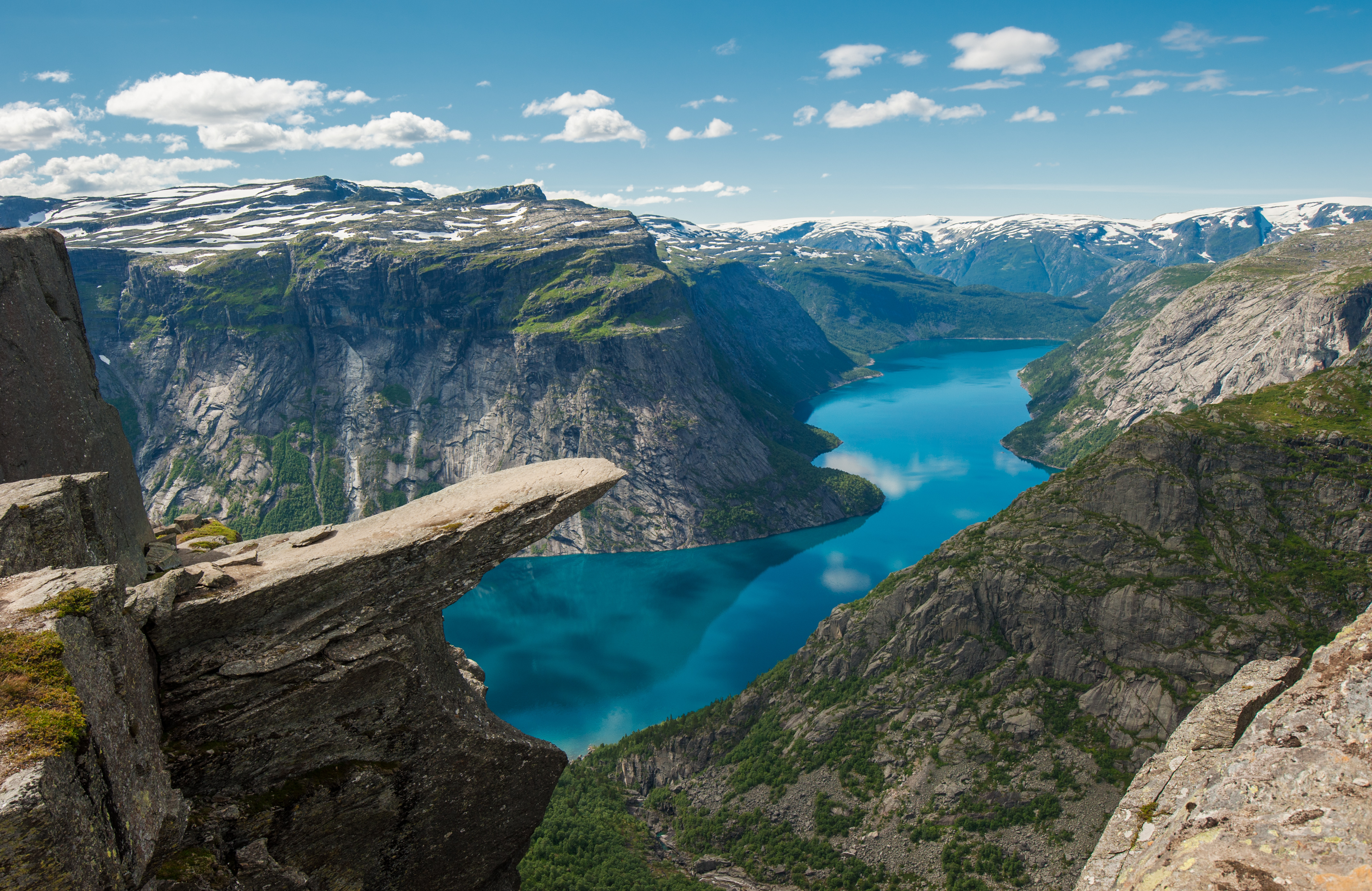 Wilderness Experience - Trolltunga Adventures