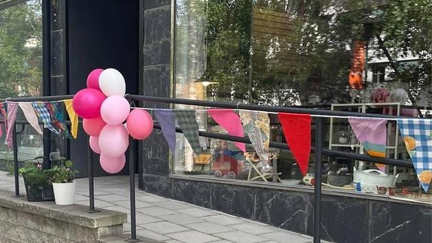 lillavita på Uddmansgatan, Eva Morin