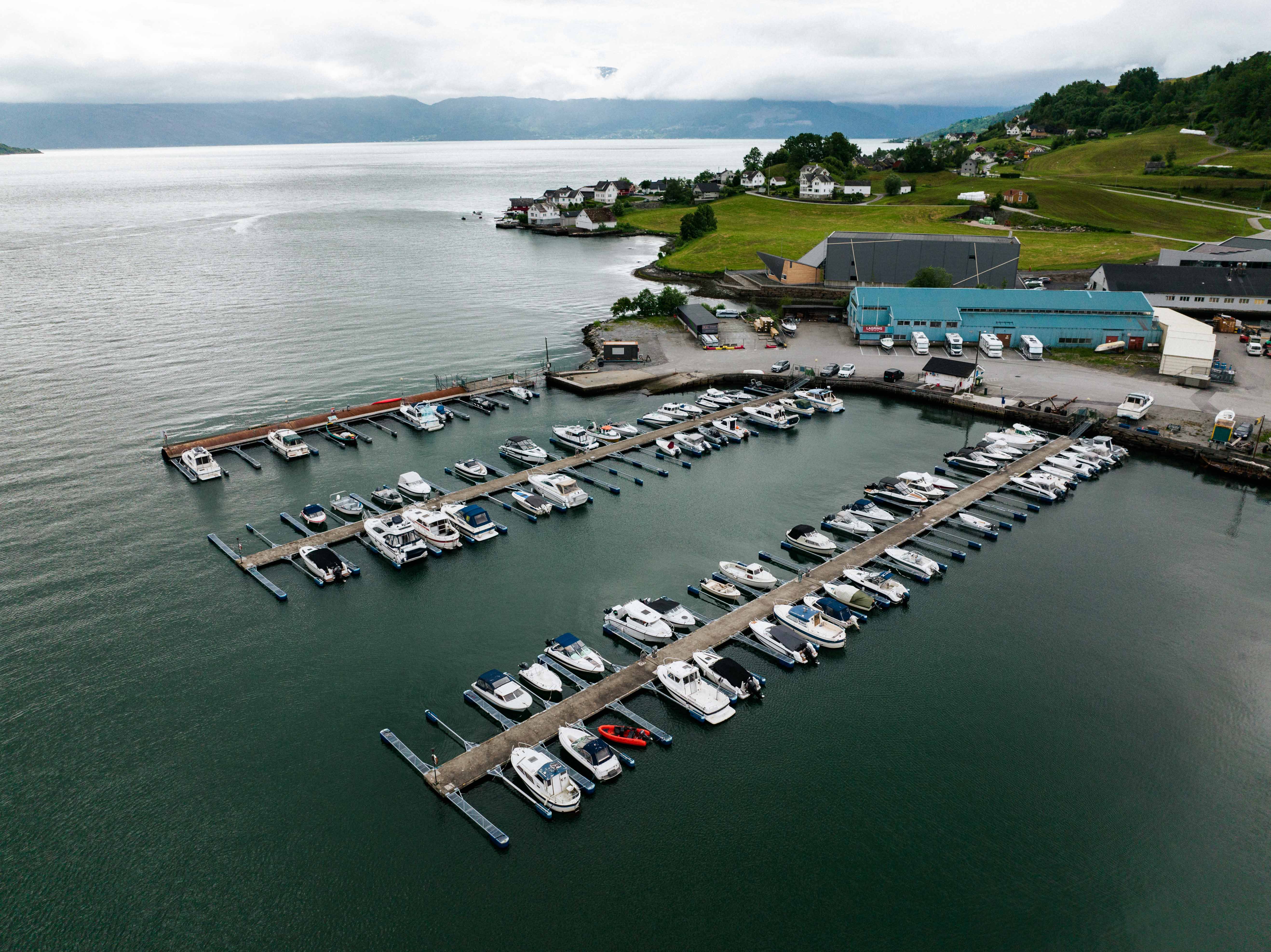 Øystese Guest Harbour