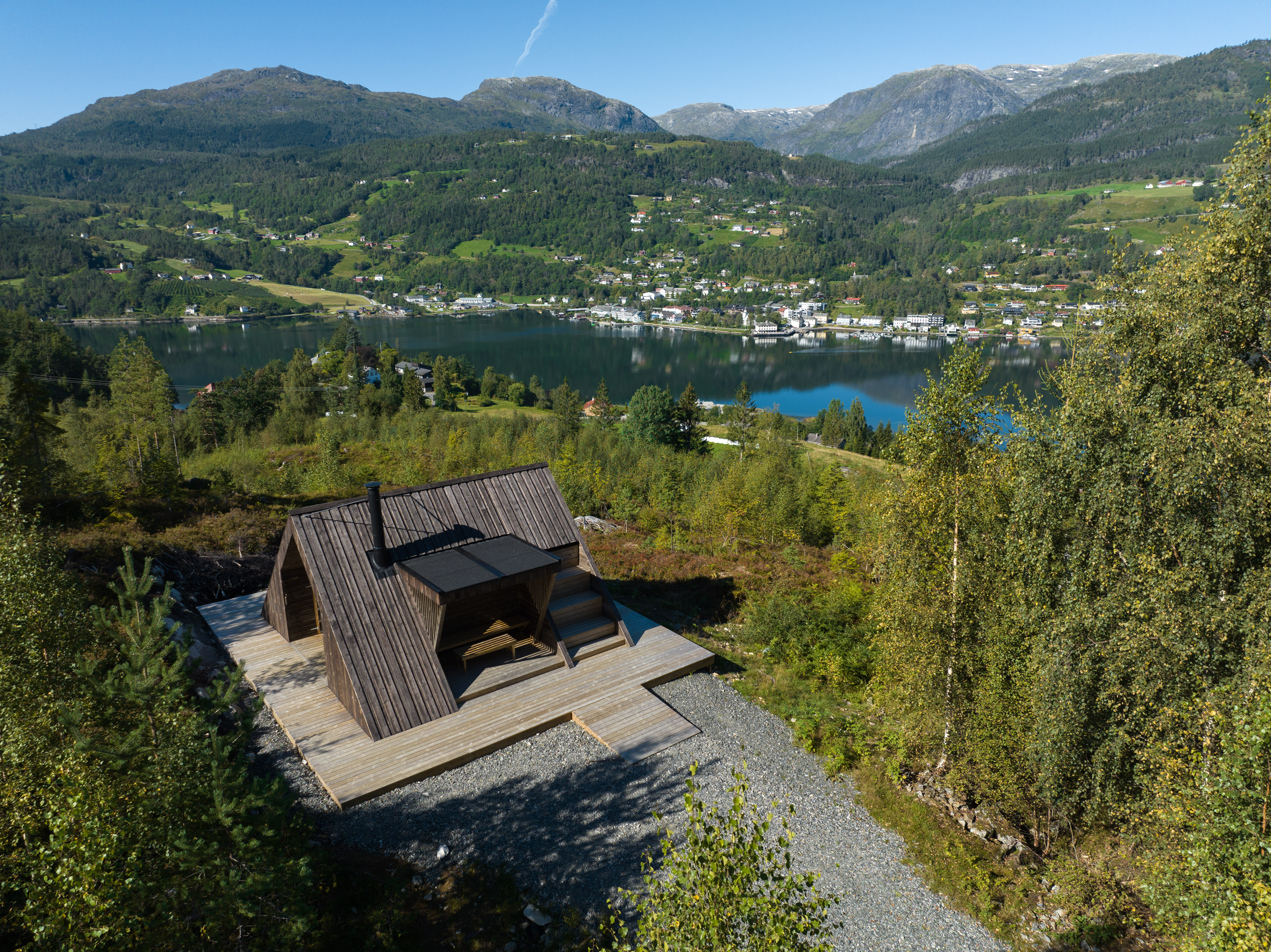 Drop-in cabin Solhaug