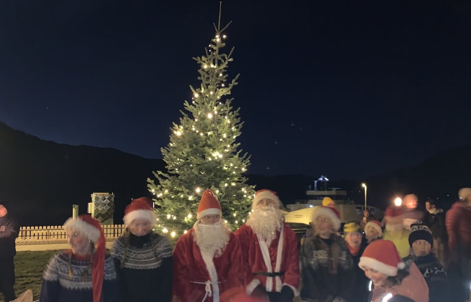 Julegateopning i Kinsarvik