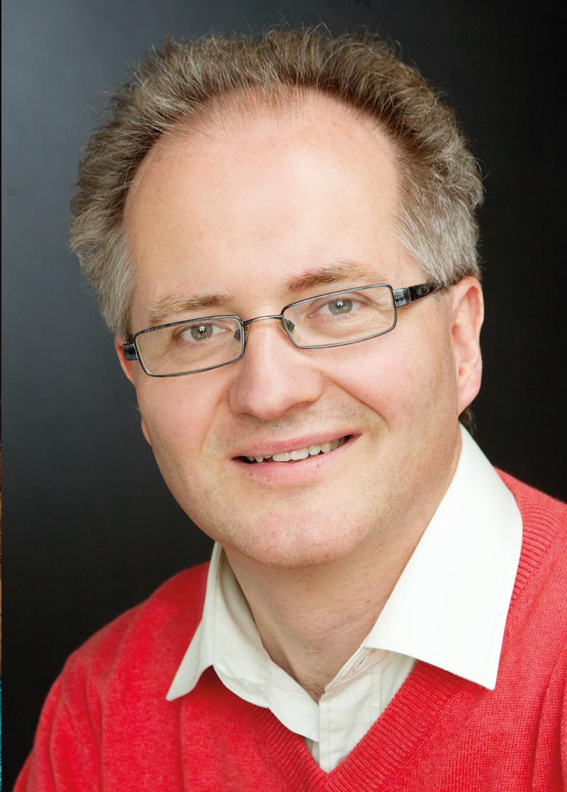 Kosmiske mysterier og spektakulære fenomener - multimedieføredrag av astrofysiker Knut Jørgen Røed Ødegaard - Vest-Telemark.no